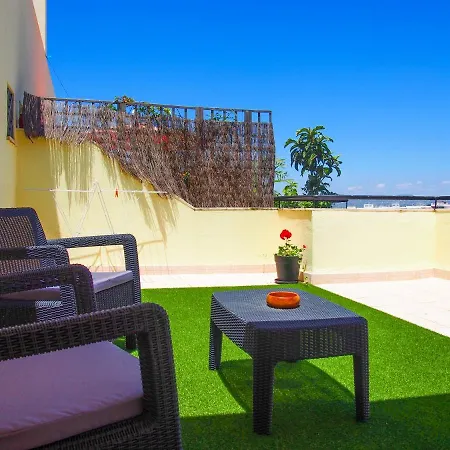 Ria Terrace Ii Apartment *